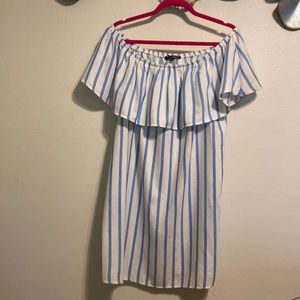 LOVE CHESLEY          Midi dress      Size 1X